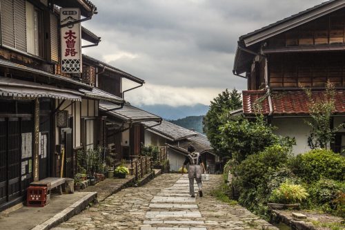 Le long de la Nakasendō, préfecture de Gifu, Japon