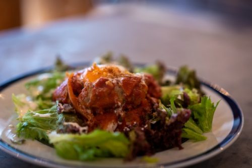 Plat servi au Blue Cafe à Takahama, Préfecture de Fukui, Japon