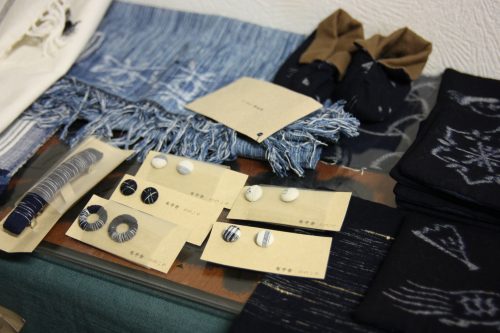 Yumihama-gasuri, à Yonago, préfecture de Tottori, Japon