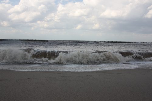 Mer du Japon au pied du Mt Daisen dans la préfecture de Tottori, Japon