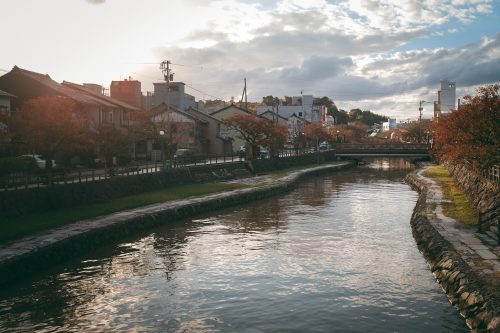 Le vieux quartier de Takaoka, Uchikawa, baie de Toyama, Japon