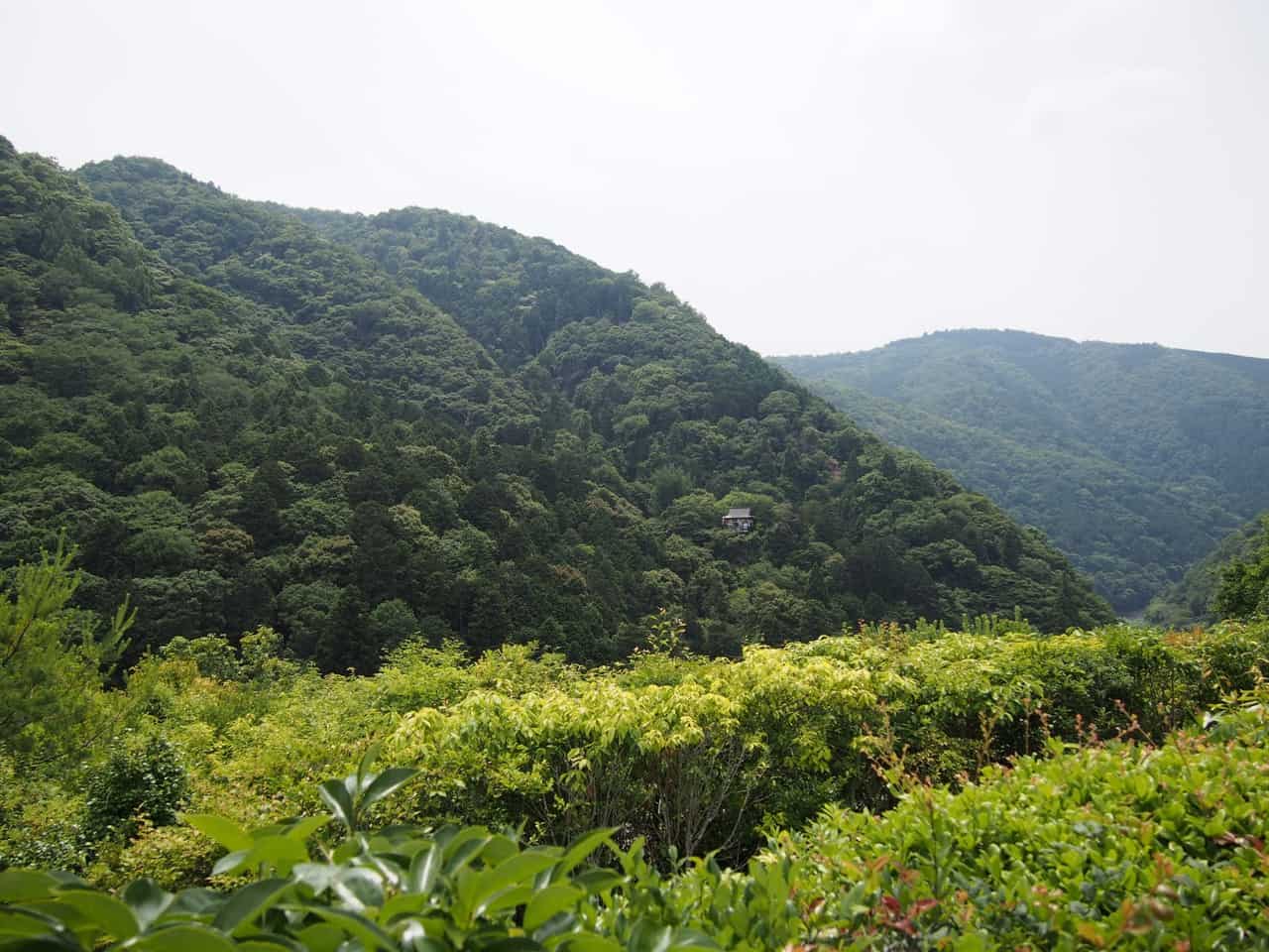Panorama depuis les hauteurs de la résidence Okochi Sanso, à Kyoto, Japon