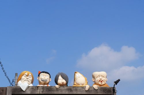 Personnages du manga Kitaro le long de la Mizuki Shigeru Road à Sakaiminato, région du San'in, Tottori, Japon