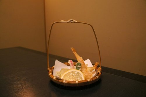 Dîner kaiseki au ryokan Tokouen à Kaike Onsen, région du San'in, Japon