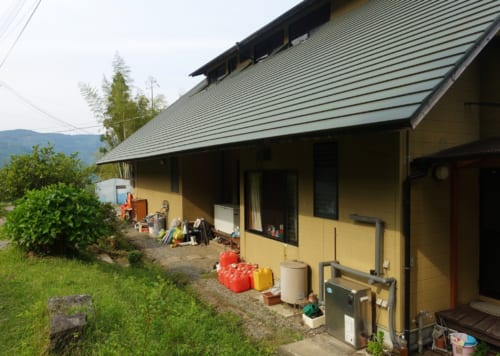 La facade du Minshuku Maroudo, à Takachiho, Miyazaki, Kyushu