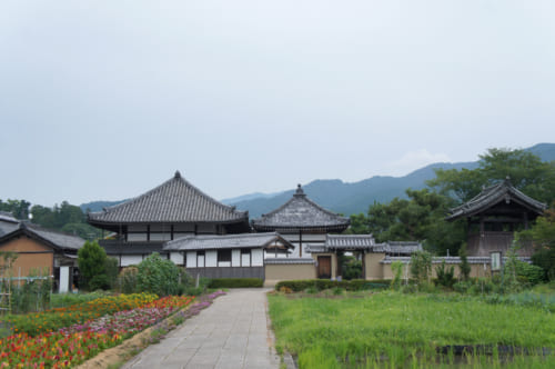 Le temple d'Asuka, établi pendant la période d'Asuka