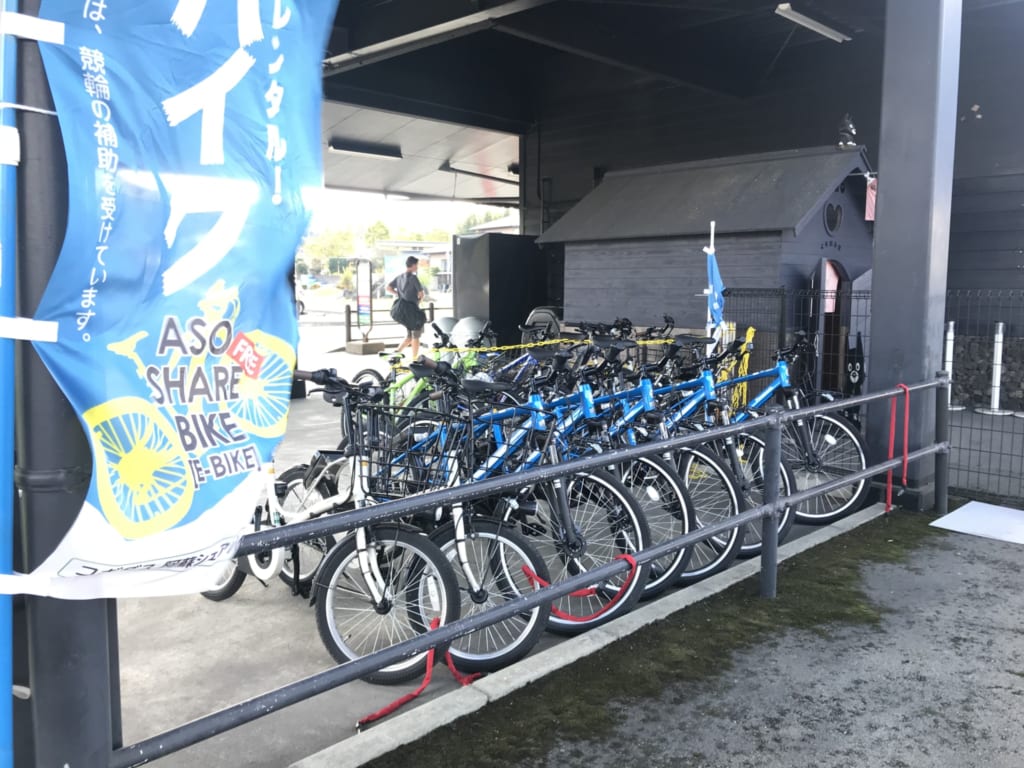 Vélos électriques en location gratuite à Aso