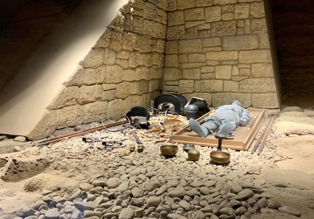 Intérieur d'un des kofun de Gyoda