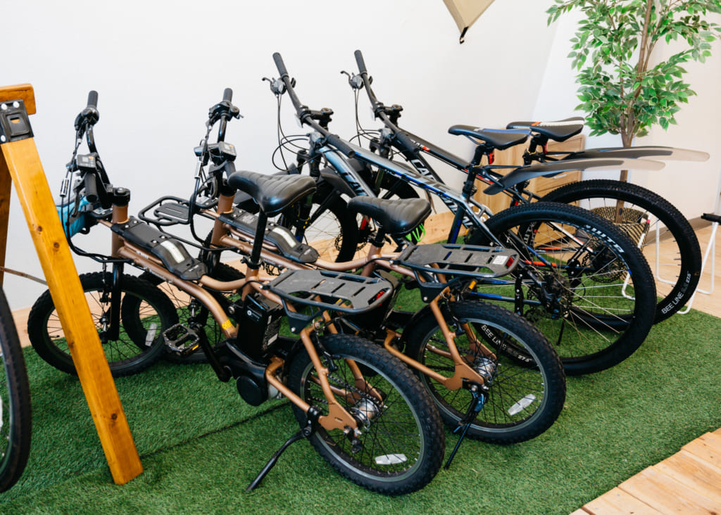 Vélos chez Aso Kujyu Cycle Tour