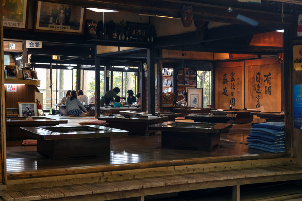 L'intérieur du Takamori Dengaku Hozonkai