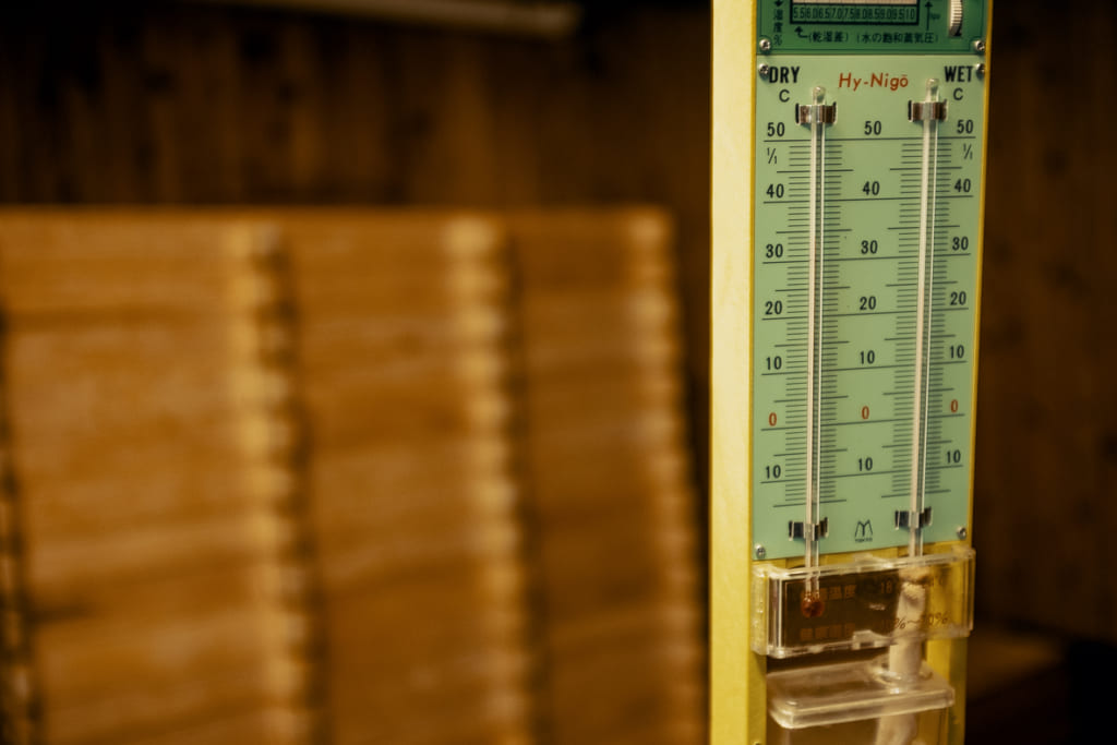 Thermomètre controlant la température lors de la production du koji