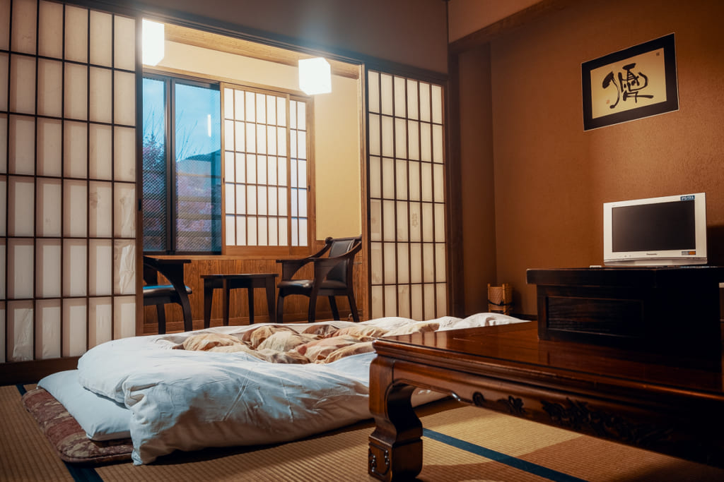 chambre traditionnelle japonaise du ryokan ikenoyamaso