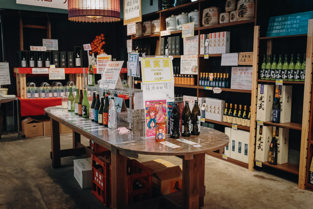 le plus grand pannel de saké à la dégustation du quartier hizen hamashuku, célèbre vieux quartier de la préfecture de saga