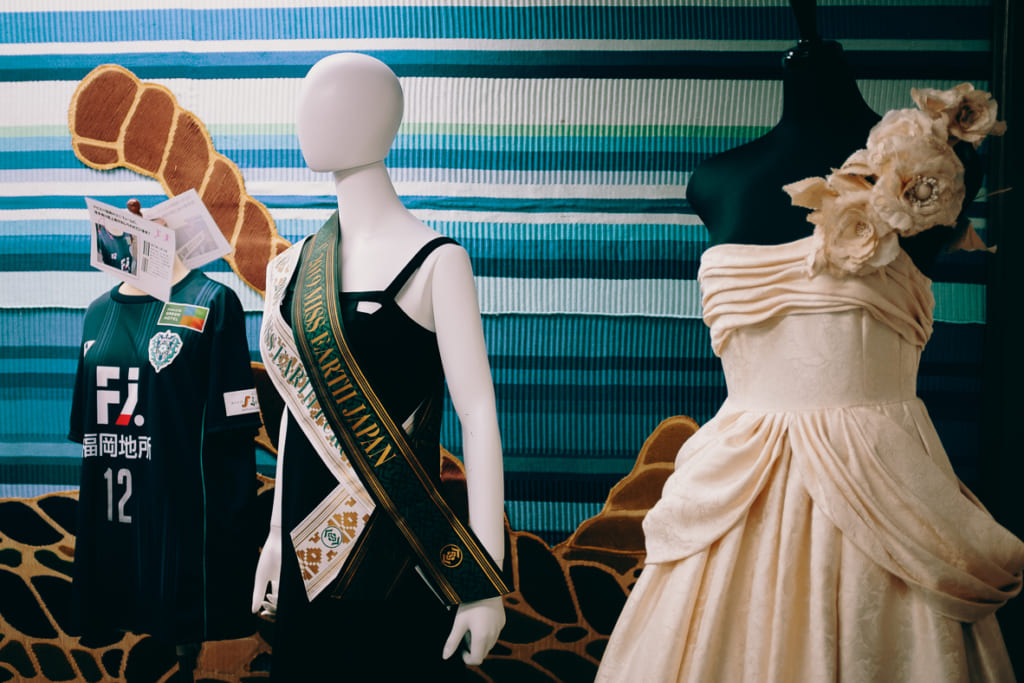 Textiles tissés par l'usine Hakatori Sanui à Fukuoka