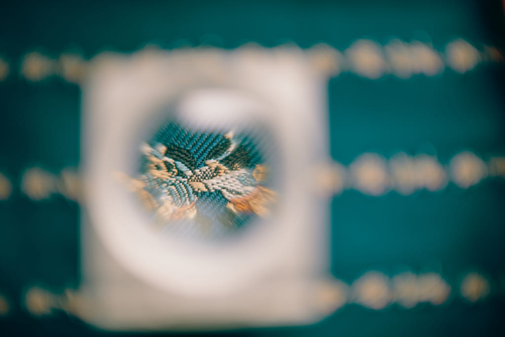 Détail d'un motif tissé dans l'usine Hakatori Sanui