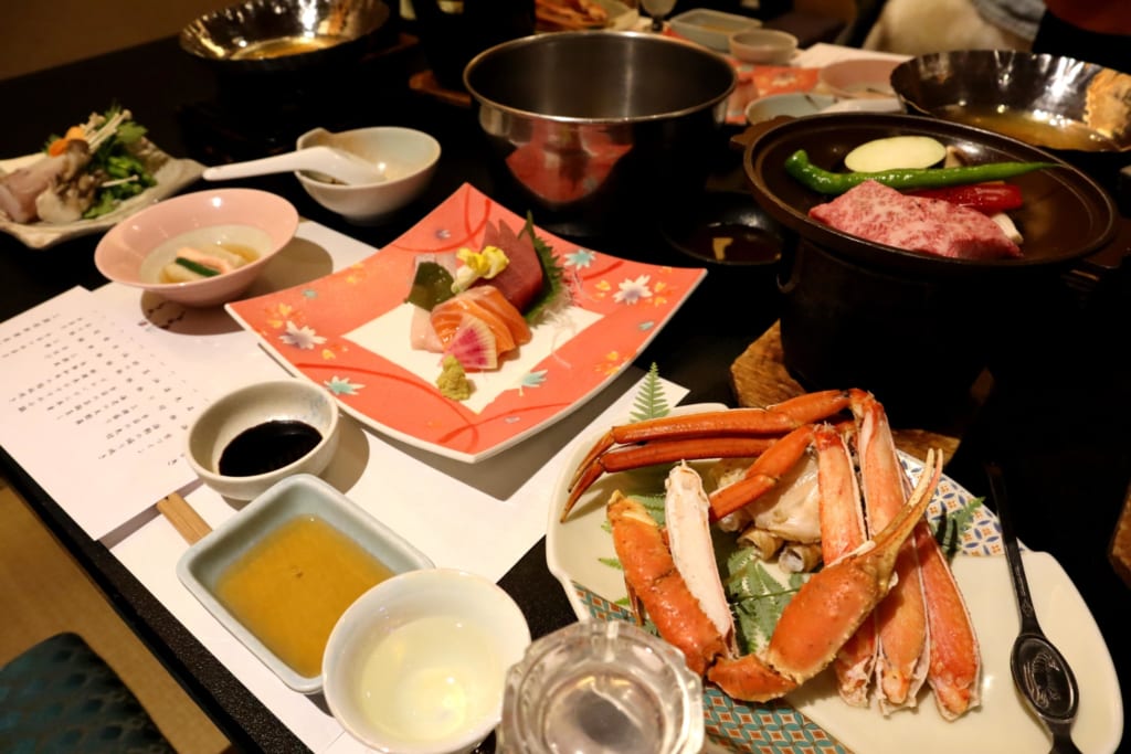 Repas au ryokan misasakan, et ses plats de spécialités de tottori