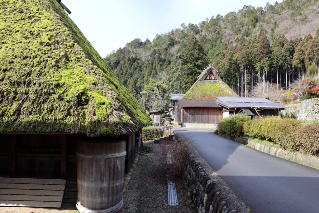 Les rues du village Kayabuki no sato