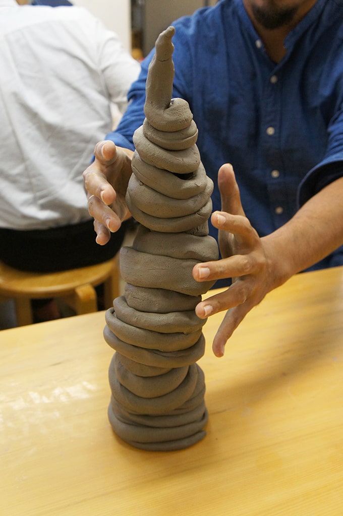Une tour de boudins d'argile, atelier Shigaraki Ceramic Cultural Center Park