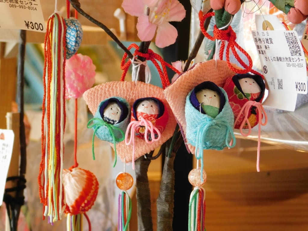 poupées pour le hinamatsuri