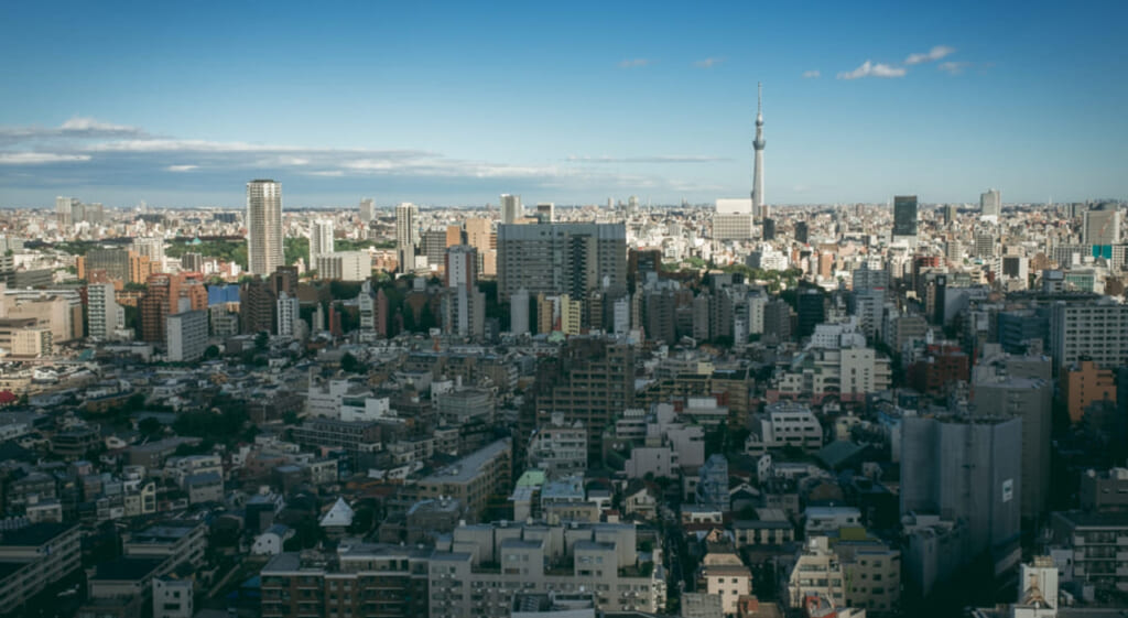 Vue de Tokyo depuis un observatoire gratuit