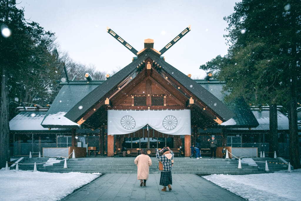 Passer Noël à Hokkaido : les fêtes de fin d’année sous la neige