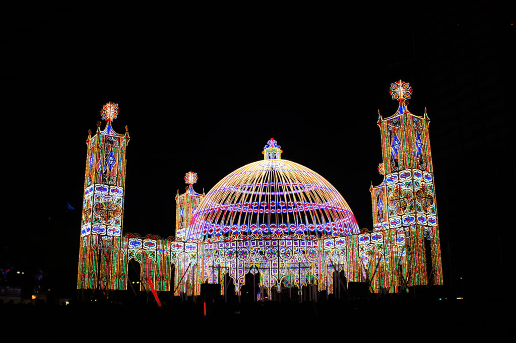 La "cathédrale" du Luminarie de Kobe, édition 2019. 