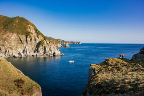L'océan depuis le sentier de randonnée menant au phare d'Osezaki