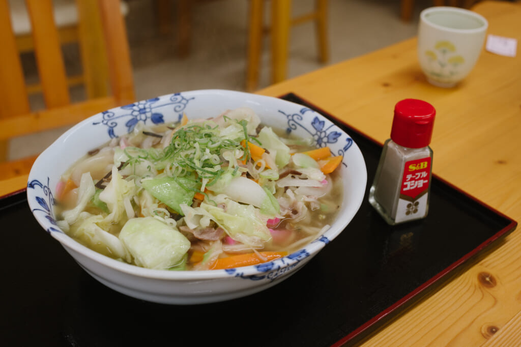 Bol de champon aux udon de Goto