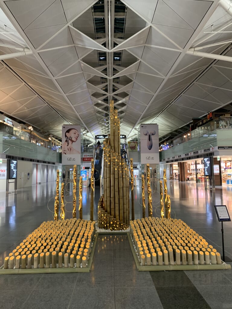 Installation Lumières de bambou, vue d'ensemble