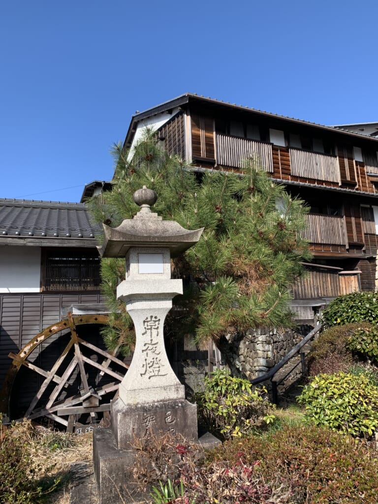 Magome, lanterne de pierre