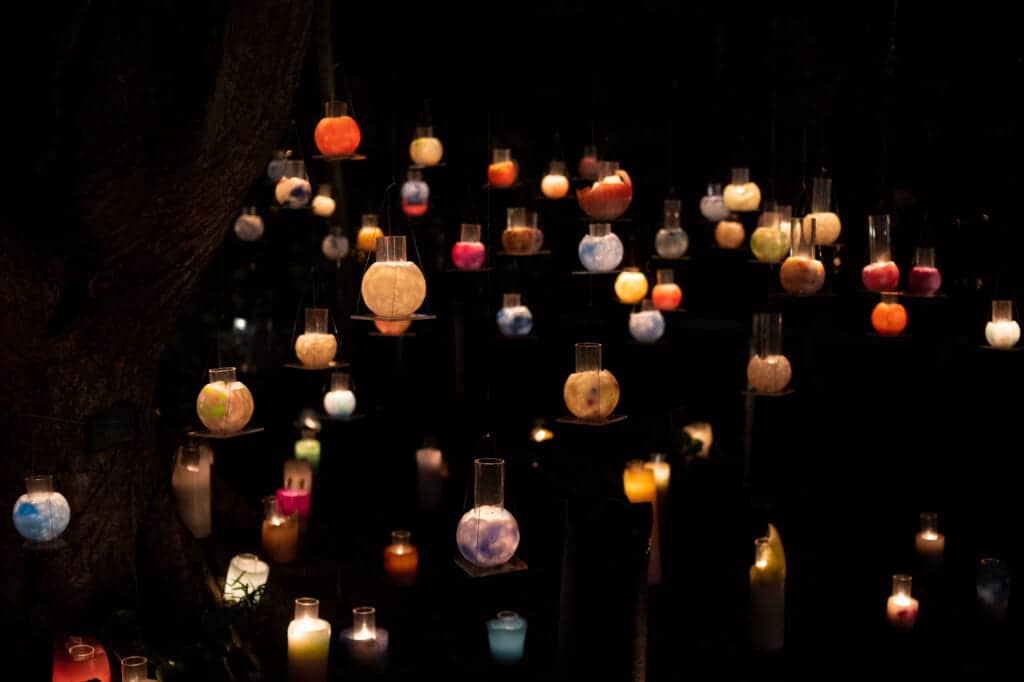 la nuit des bougies à enoshima