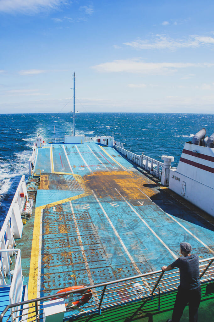 Vue depuis le pont d'un ferry à Setouchi