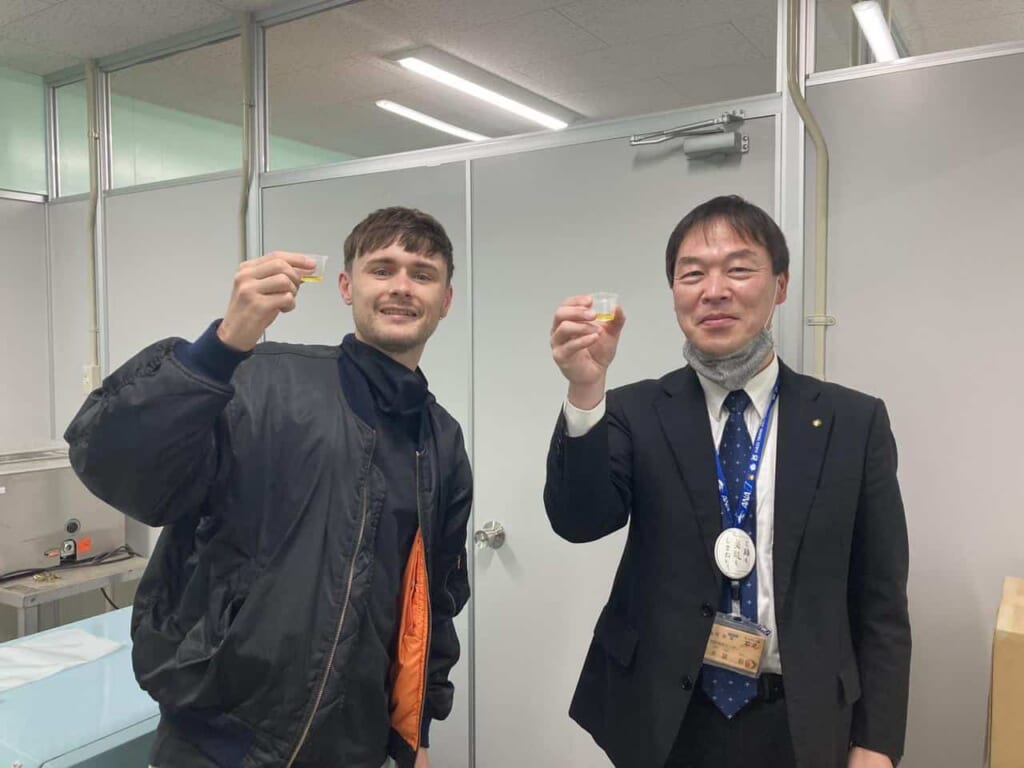 Dégustation d'une spécialité de Shimane