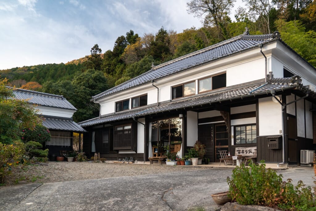 ferme familiale japonaise dans laquelle on peut séjourner