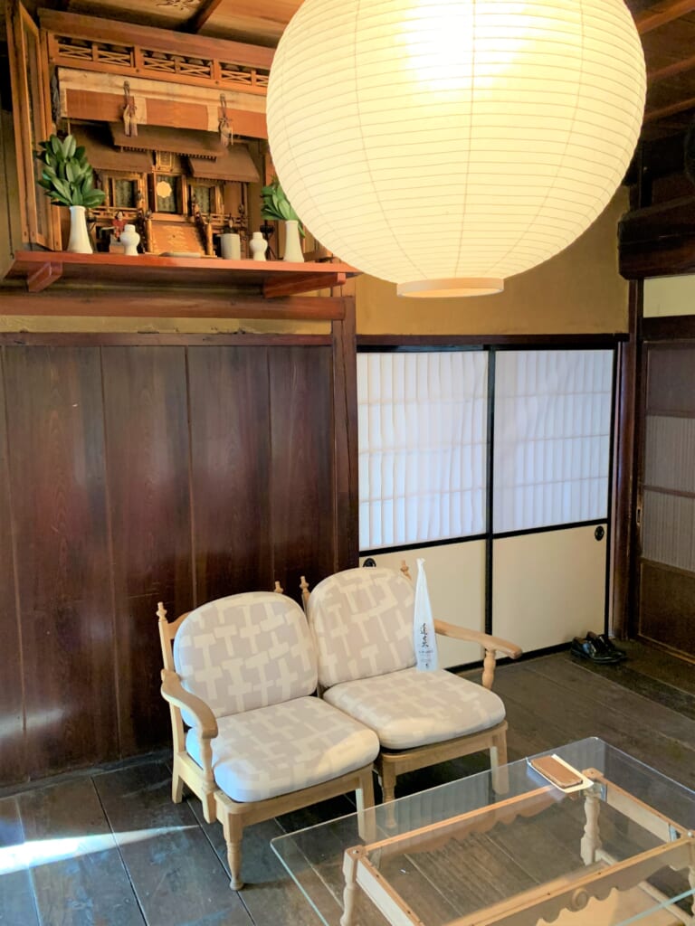 intérieur d'un café japonais