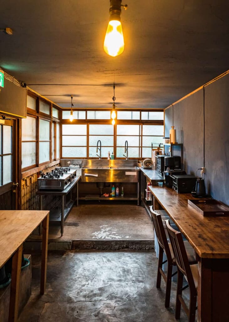 Atagoya à Hamamatsu, sa cuisine assez grande pour nourrir un régiment