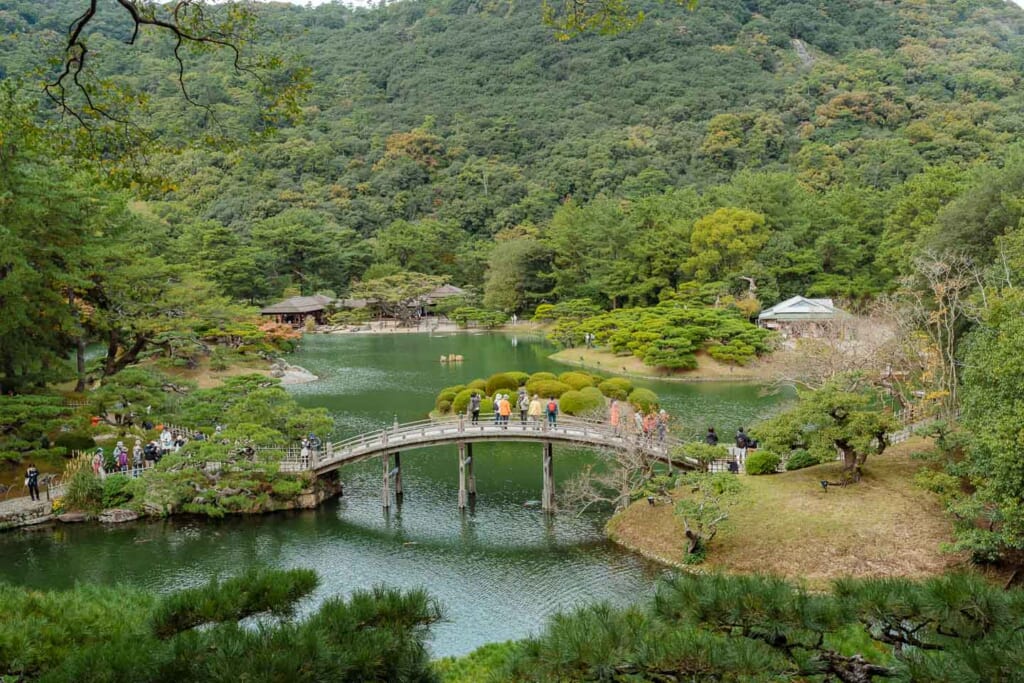 Le jardin de Ritsurin dans la préfecture de Kagawa
