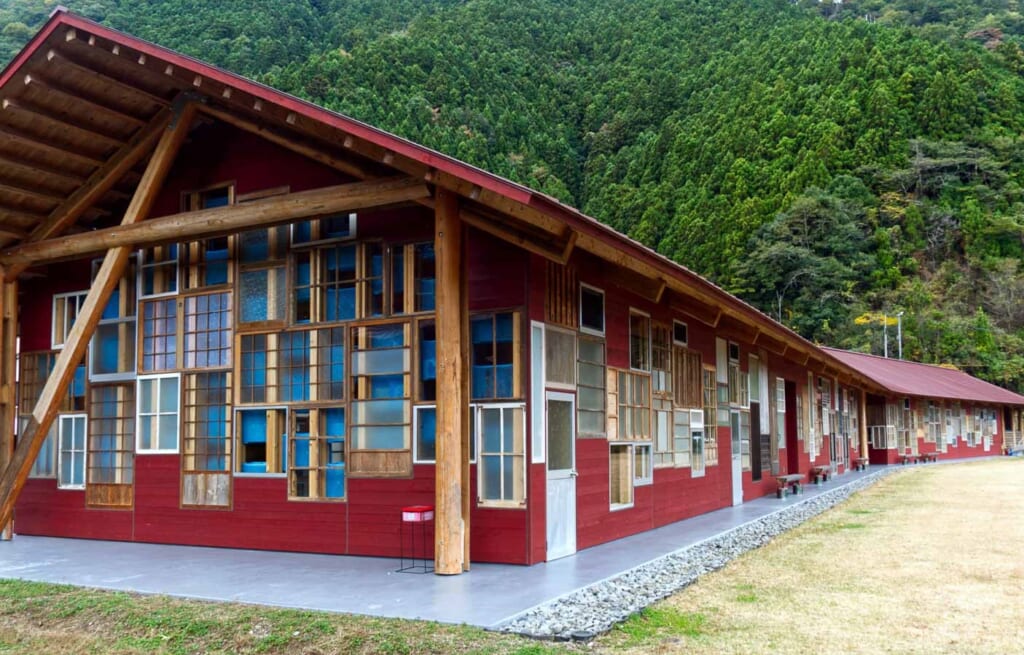 Un centre de tri écologique à Shikoku, au Japon