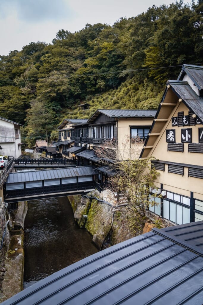 Le village thermal de Kurokawa Onsen