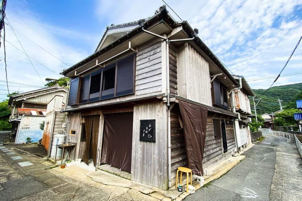 Une maison traditionnelle vieille de 100 ans disponible à la location