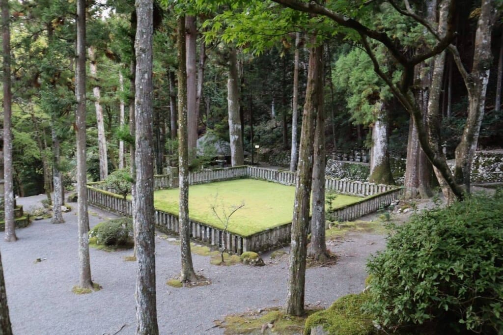 ancien emplacement préservé dans un temple bouddhiste
