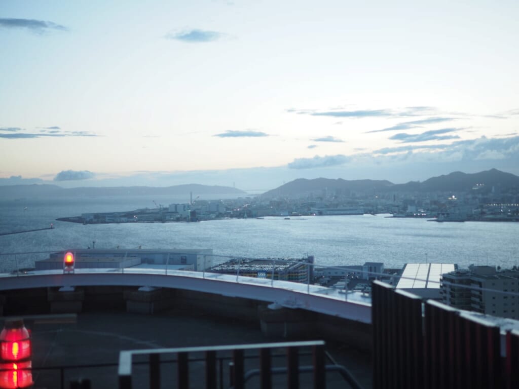vue sur le grand pont du détroit d'Akashi