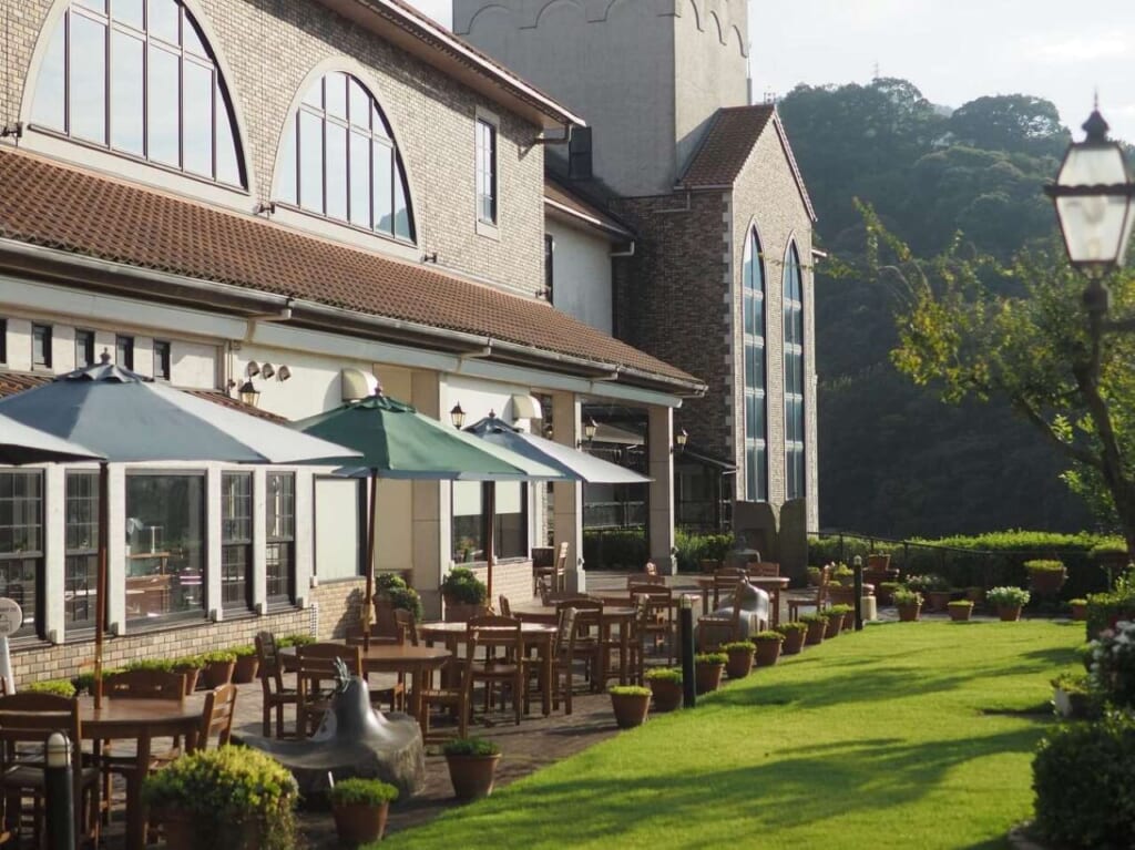 terrasse ensoleillée