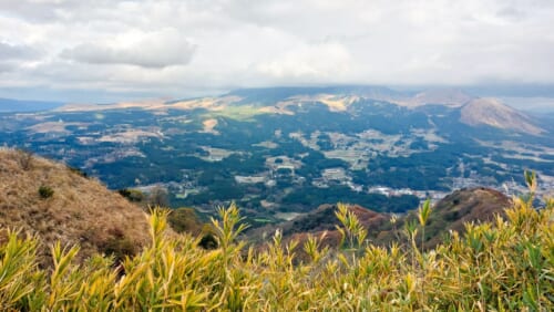 Un voyage captivant entre Tokyo et Kyushu, à la découverte de la culture populaire et traditionnelle du Japon