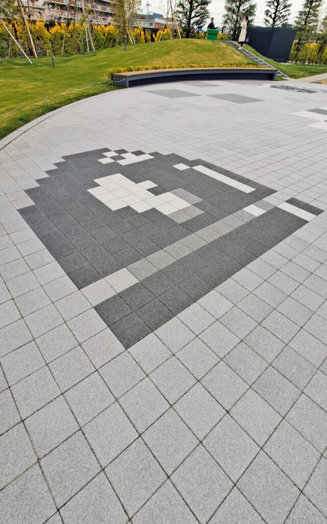 Le sol de la cour intérieure du Musée Nintendo