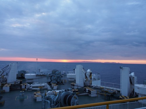 Amanecer en el ferry Sunflower de Kansai a Kyushu.