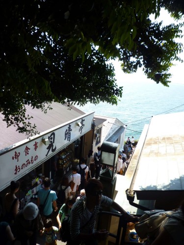 Calles de Enoshima, Japón