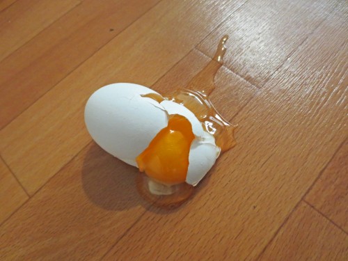 Huevo roto, mottainai.