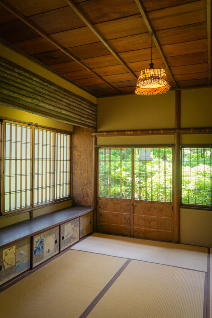 Una habitación con tatami