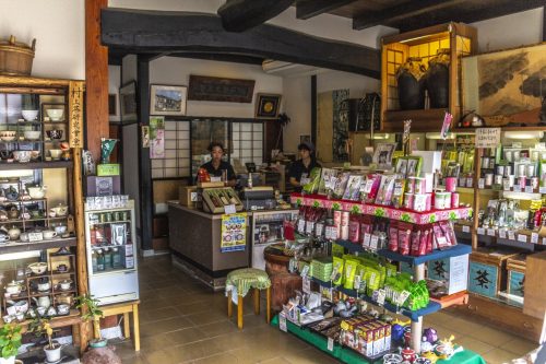 La casa de té Fujimien es otro de los establecimientos más famosos de la ciudad de Murakami.